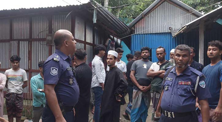 ঘরে ঢুকে যুবককে গুলি করে হত্যা